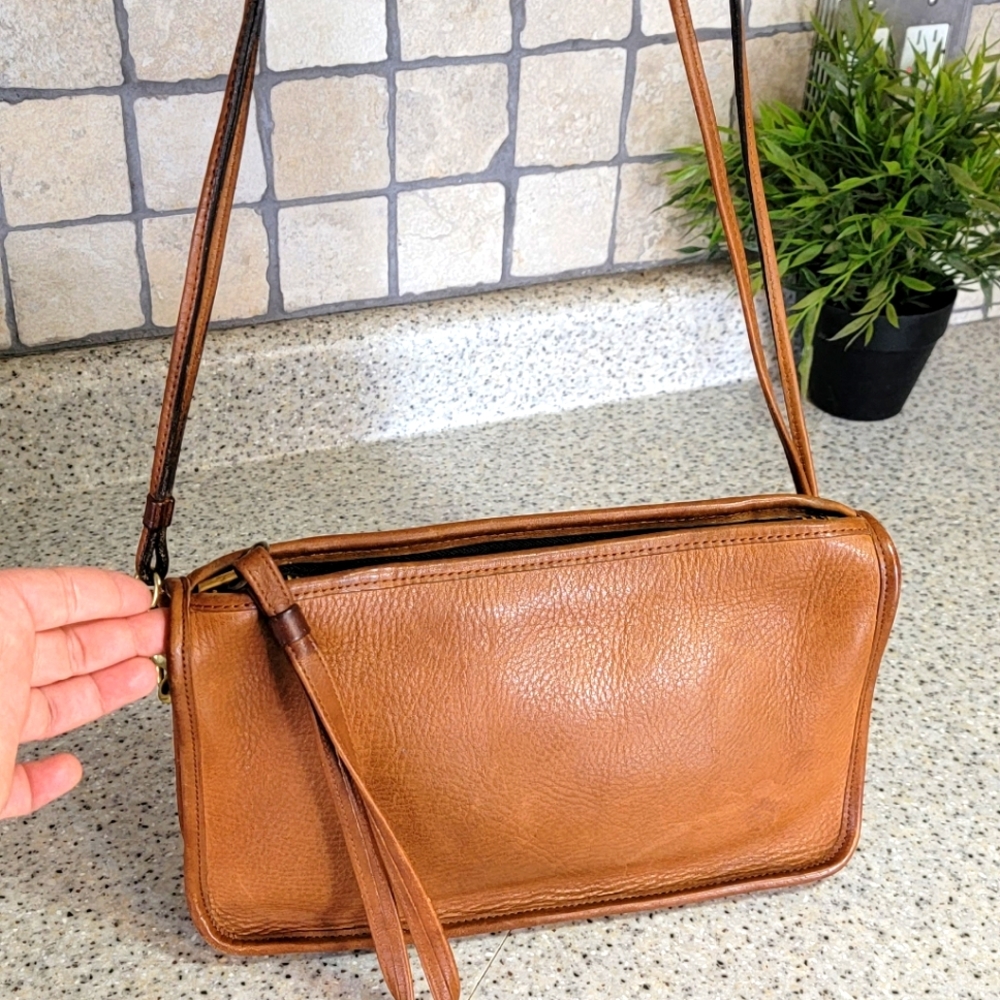 vintage coach nyc tabac basic bag
